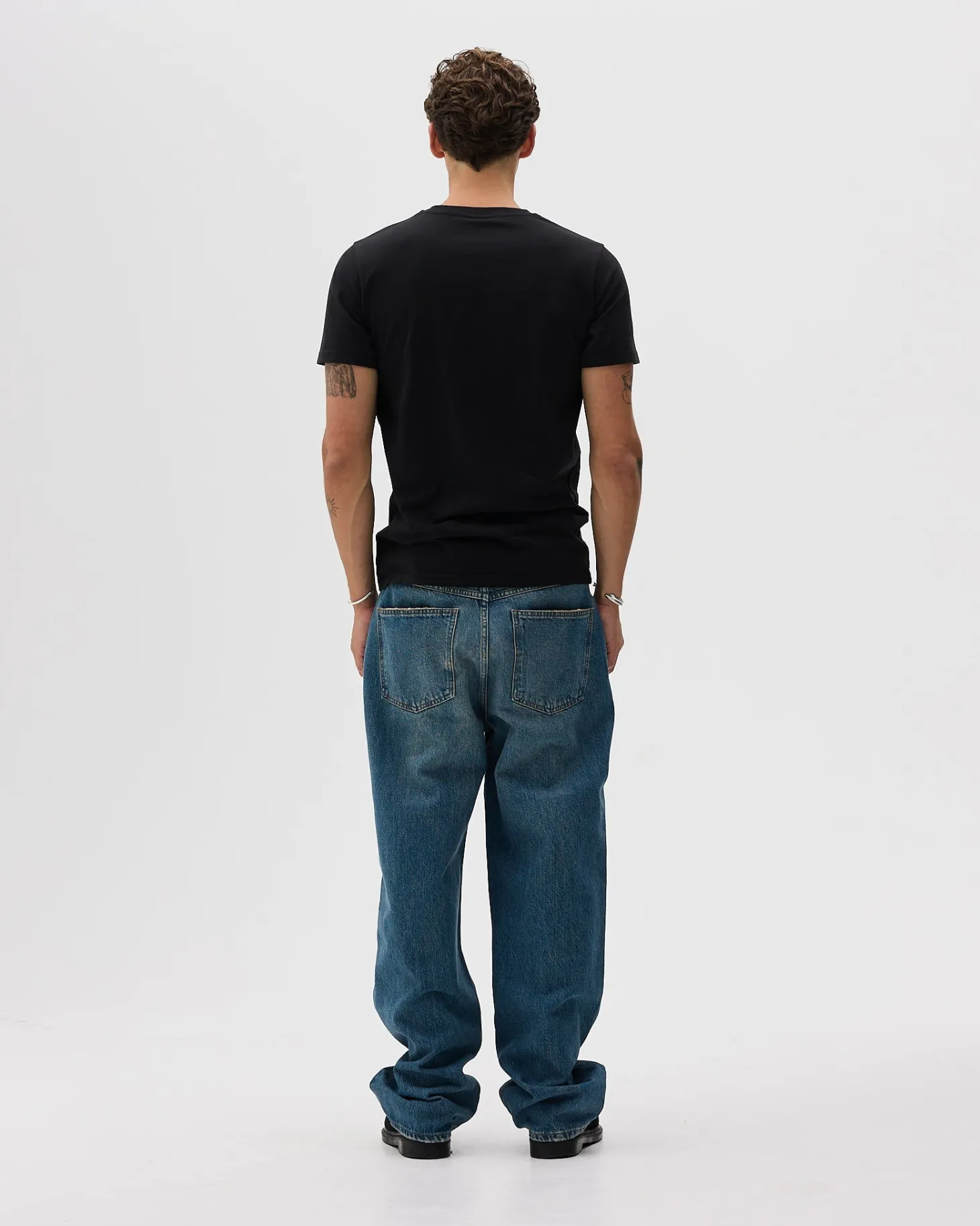 Classic Fit, Men - Embroidered Logo - Black