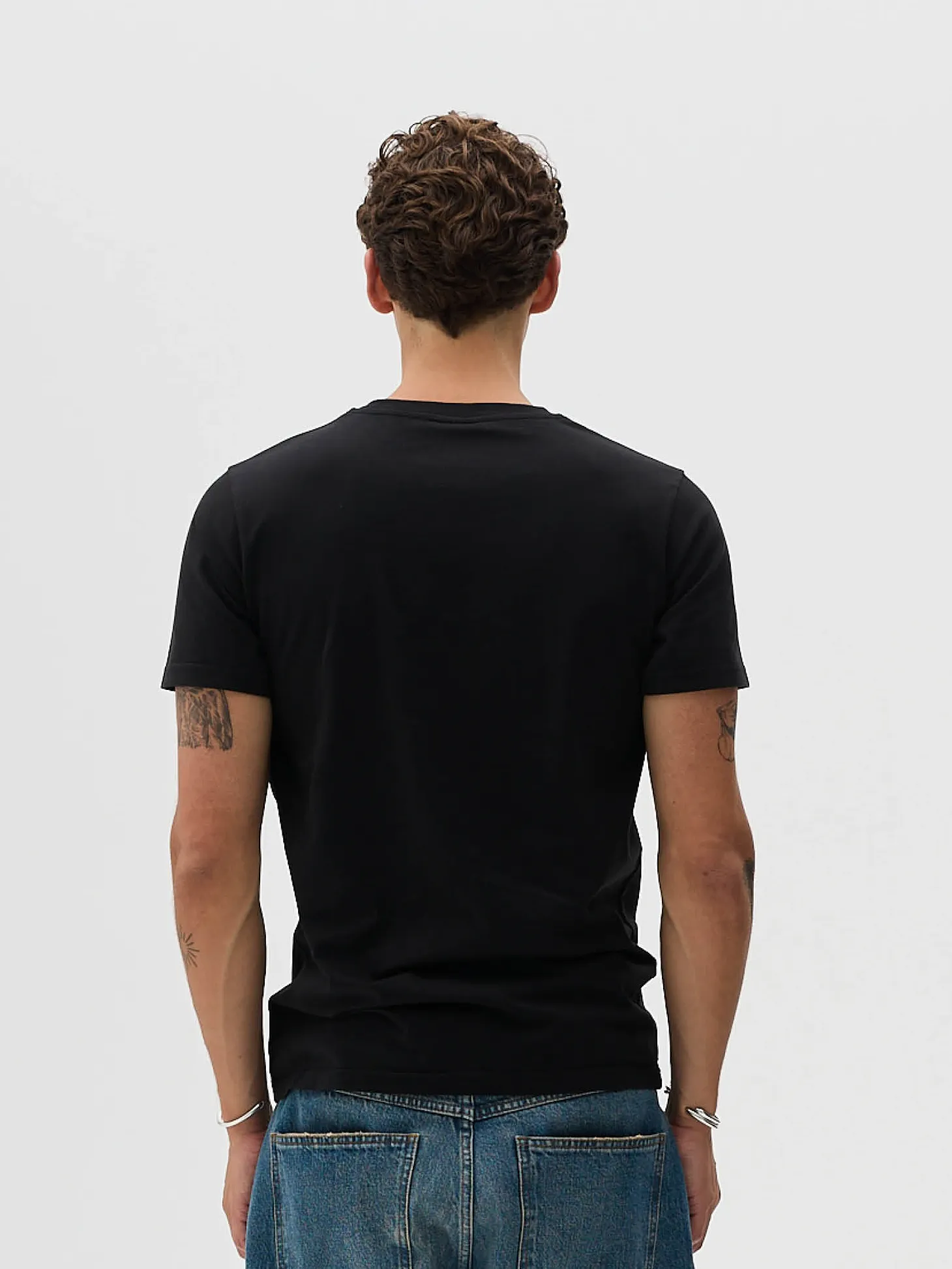 Classic Fit, Men - Embroidered Logo - Black