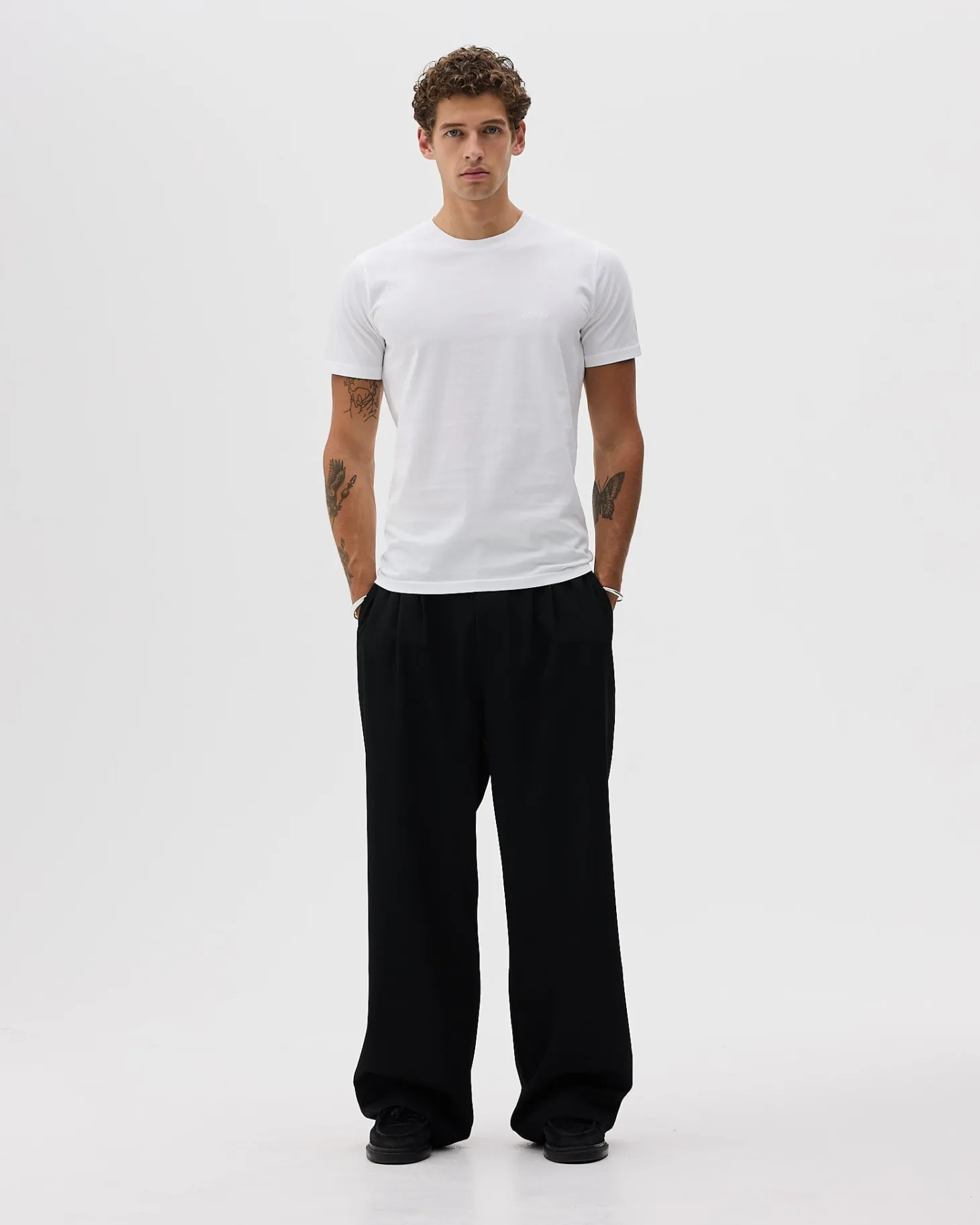 Classic Fit, Men - Embroidered Logo - White