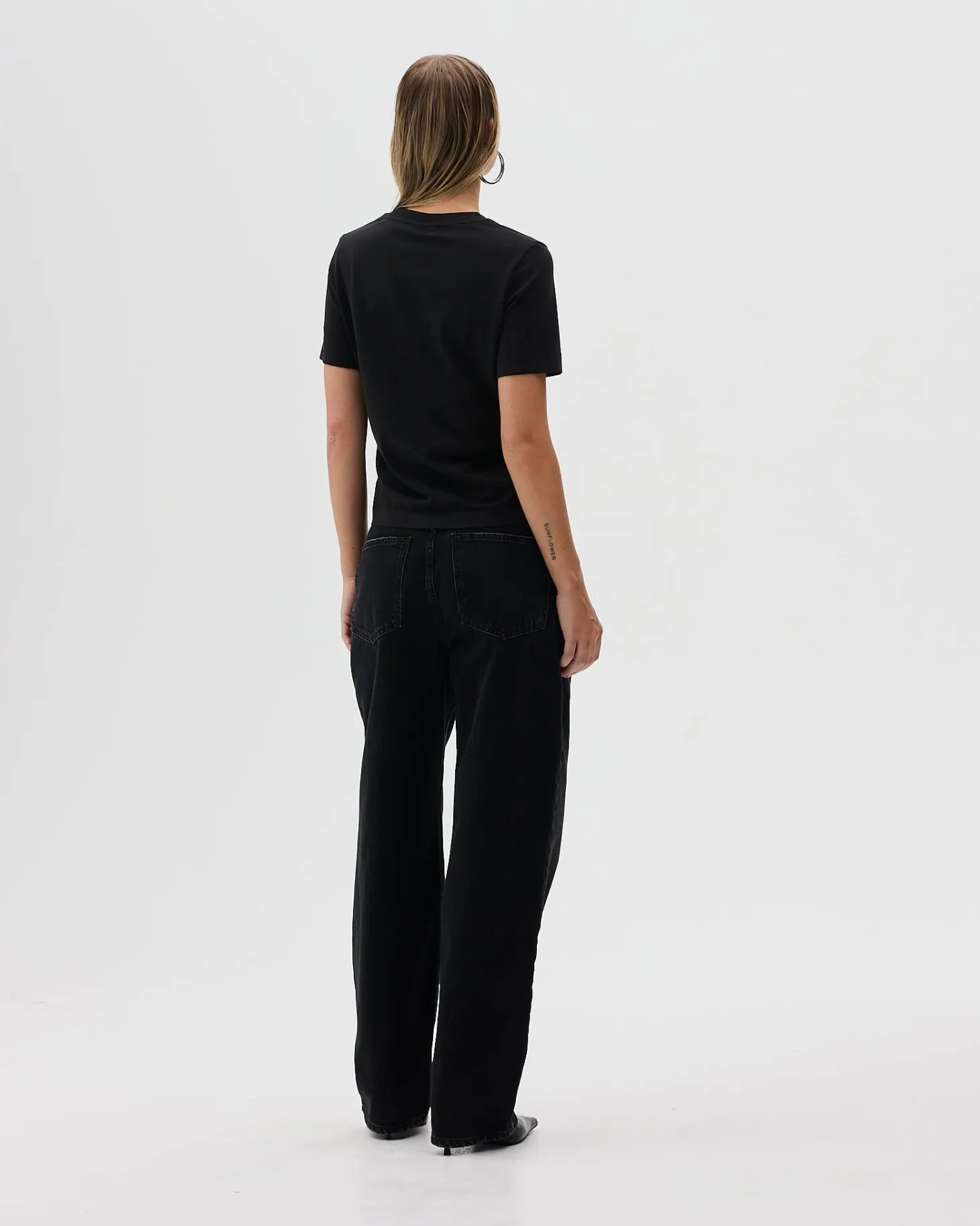 Classic Fit, Women - Black