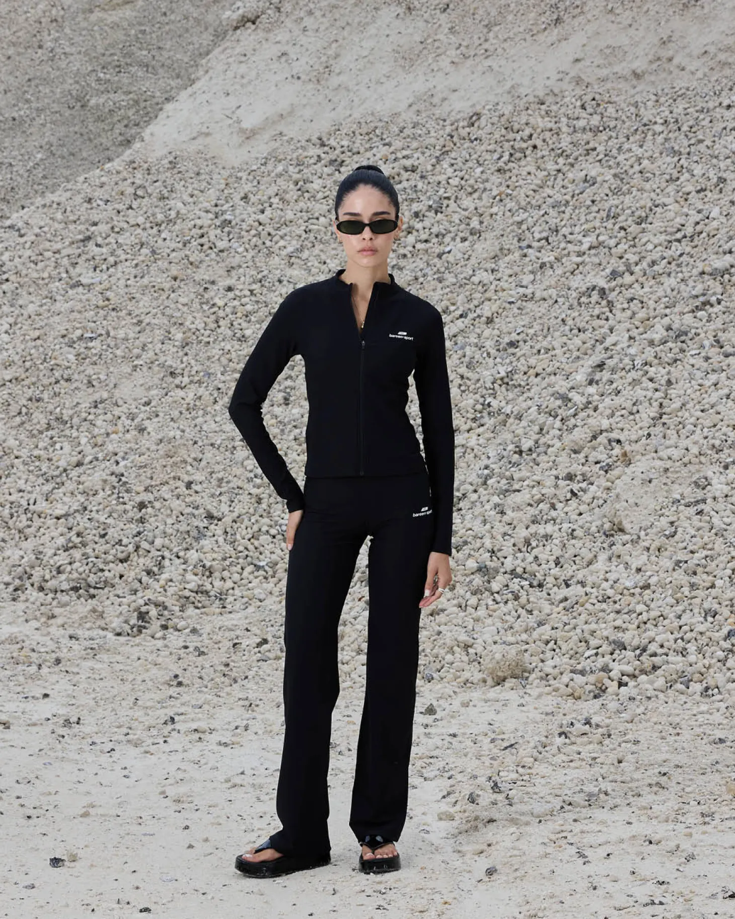 Women's Active Long Sleeve Full Zip - Black Onyx